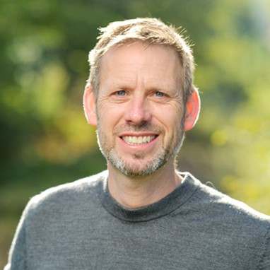 Petr Bína